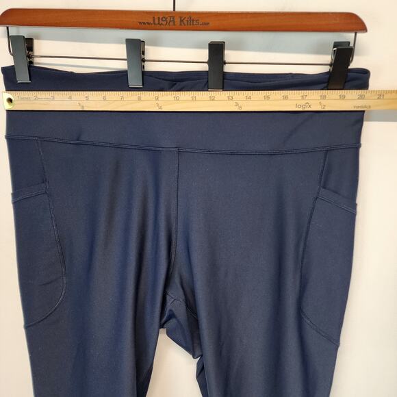 Old Navy Powersoft High Rise Cropped Leggings Size 3X Dark Blue Side Pockets - Picture 4 of 6